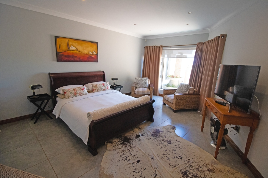 4 Bedroom Property for Sale in C Place Eastern Cape